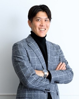 doda編集長 加々美 祐介(かがみ・ゆうすけ)